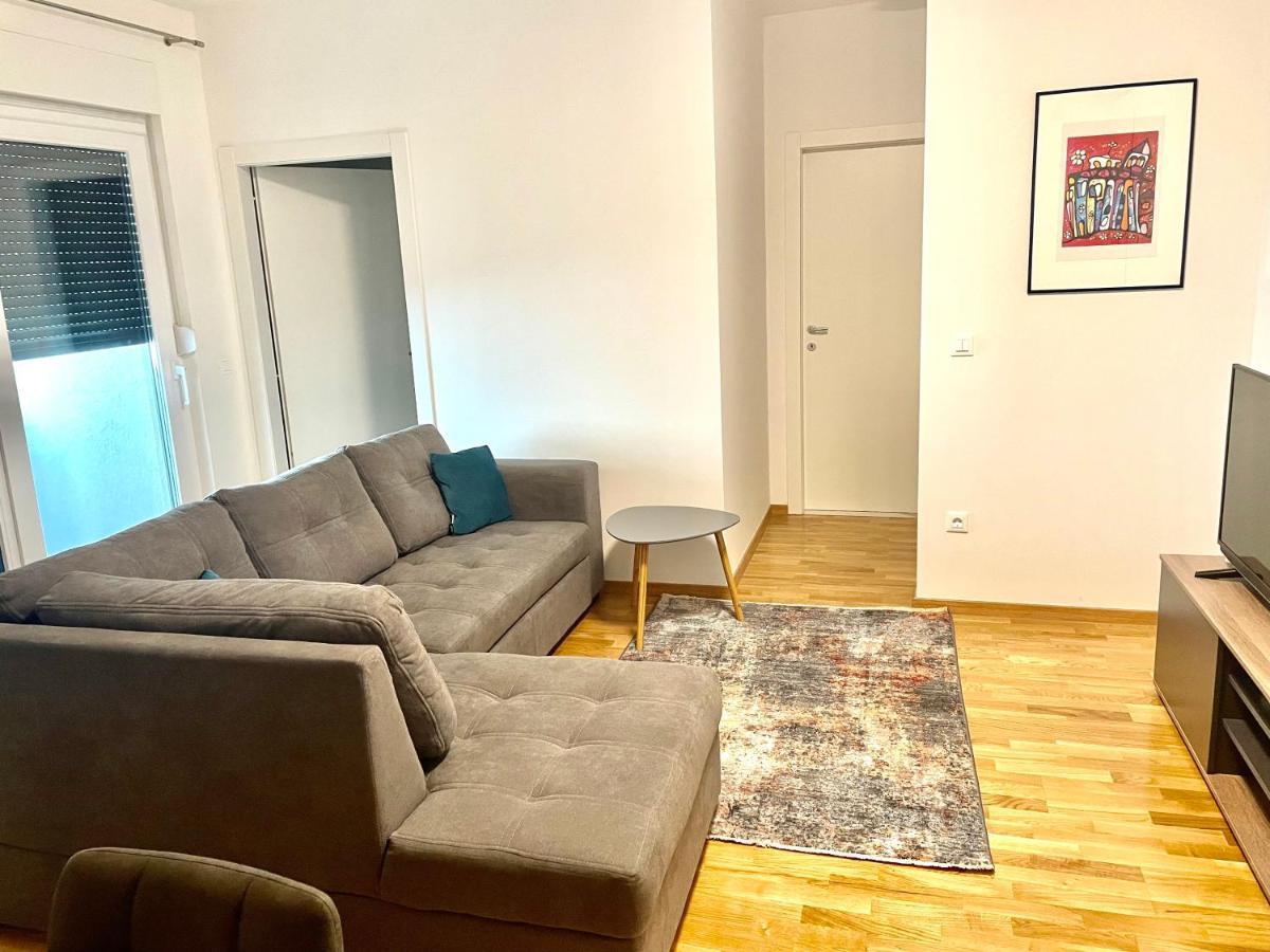 Apartment Diana Zara Parking Free Esterno foto