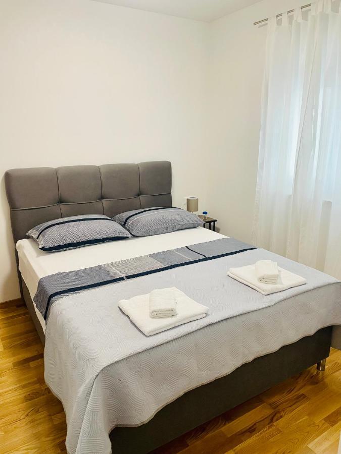 Apartment Diana Zara Parking Free Esterno foto